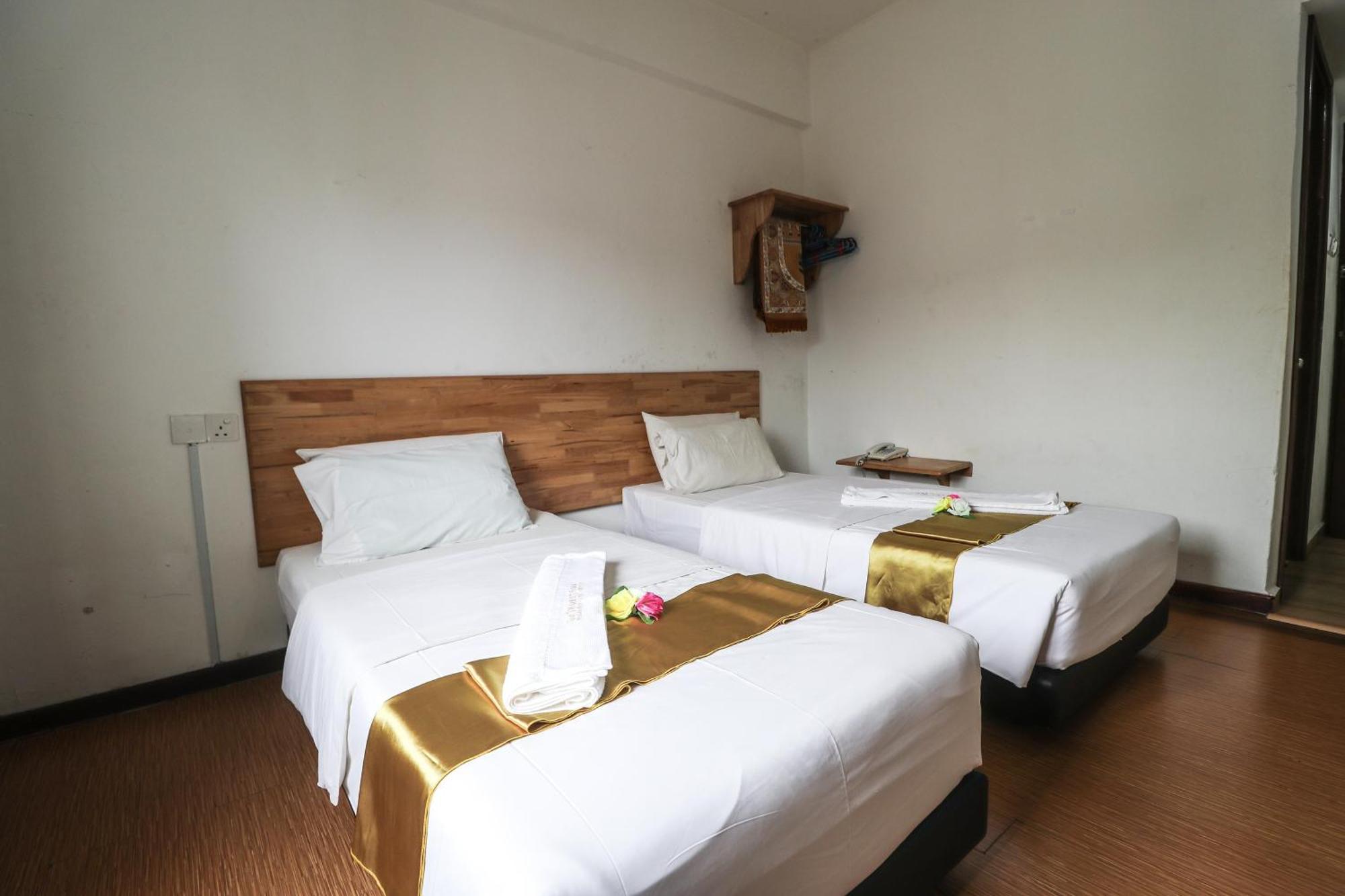 Am Transit Inn Kuala Terengganu Bagian luar foto