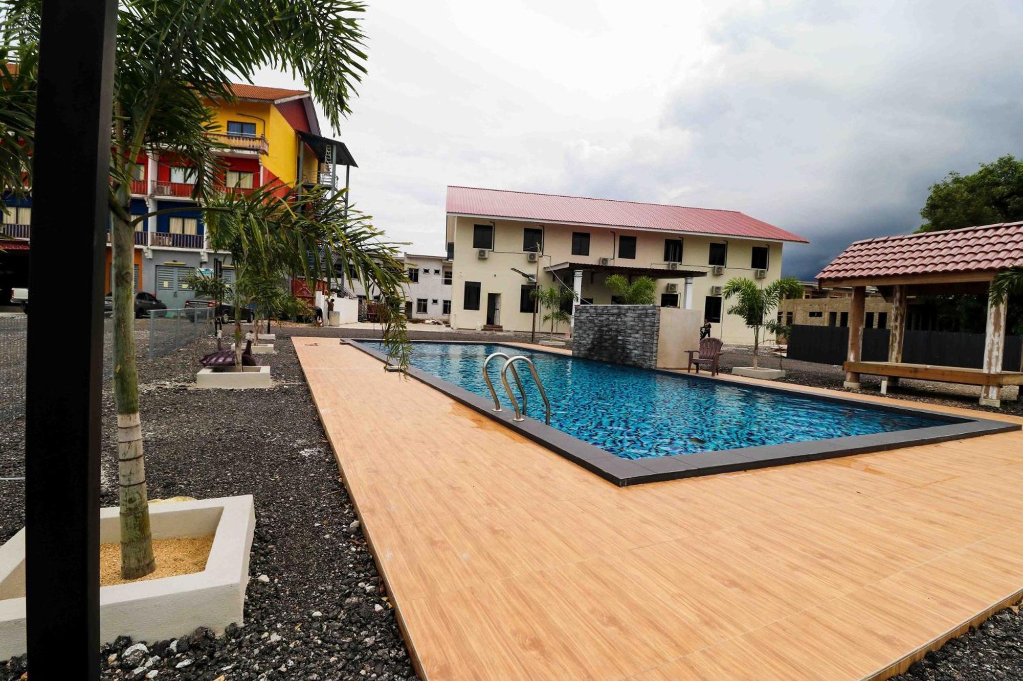 Am Transit Inn Kuala Terengganu Bagian luar foto